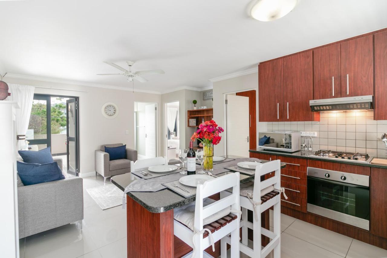 Blue Moon Apartments Κνύσνα Εξωτερικό φωτογραφία