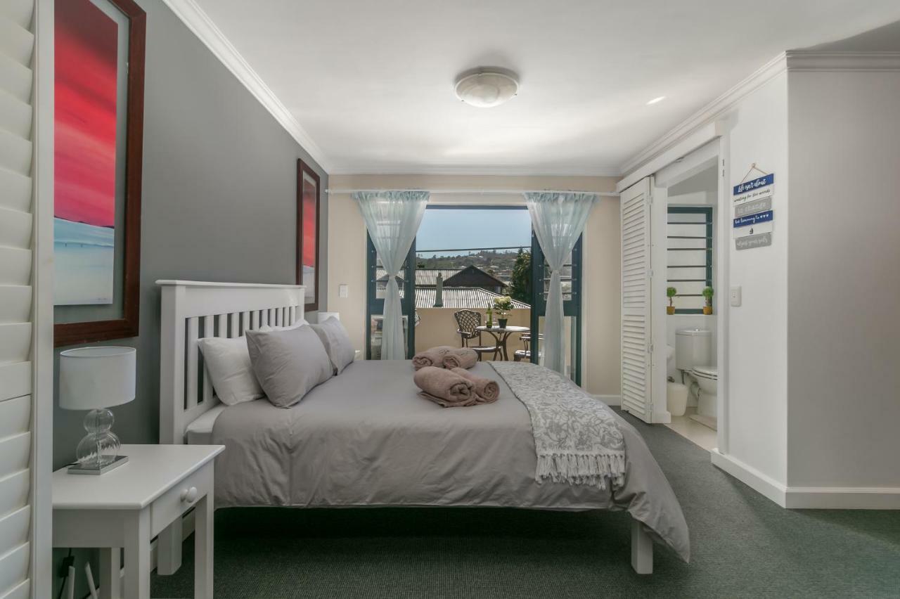 Blue Moon Apartments Κνύσνα Εξωτερικό φωτογραφία