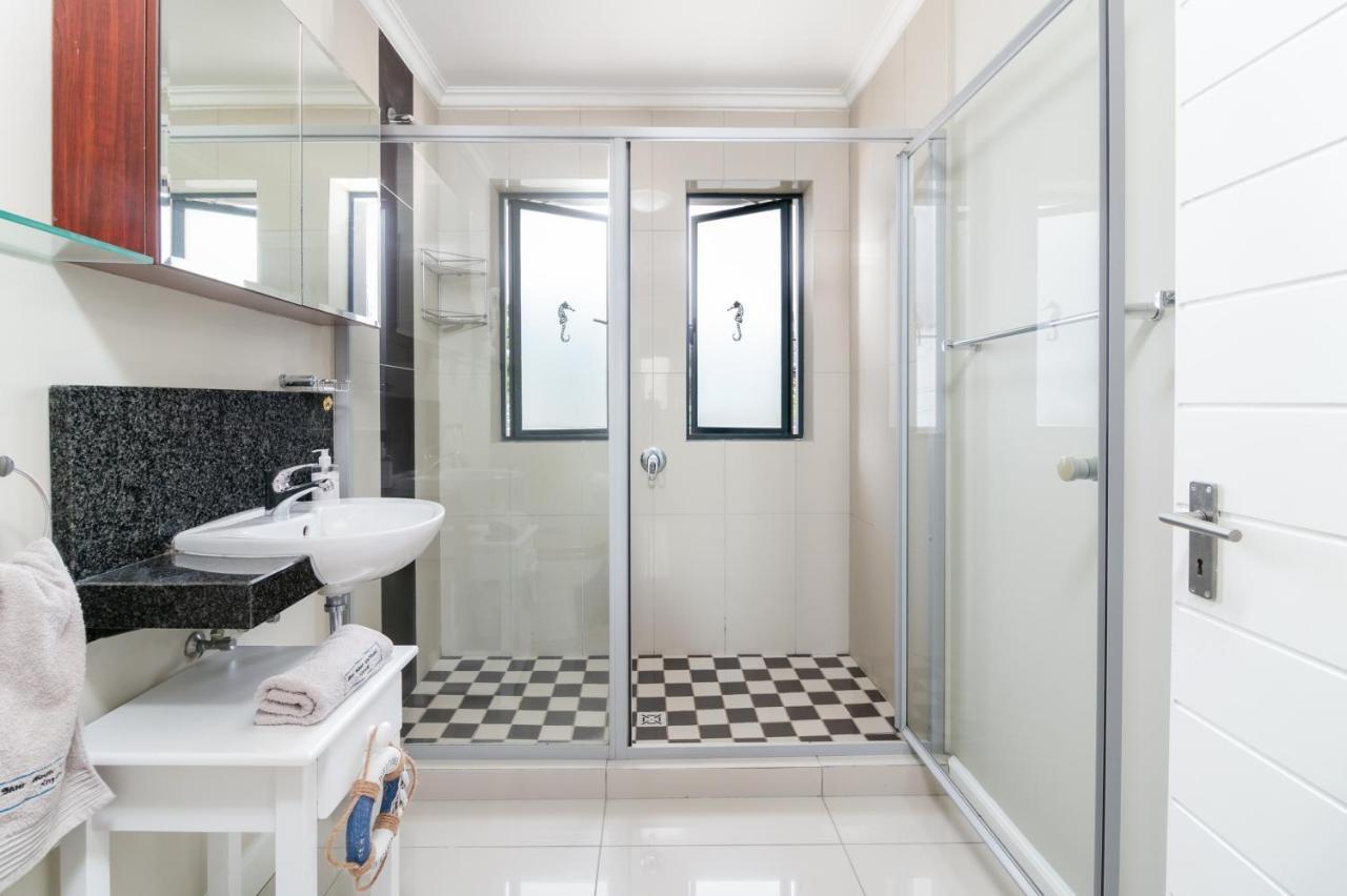 Blue Moon Apartments Κνύσνα Εξωτερικό φωτογραφία